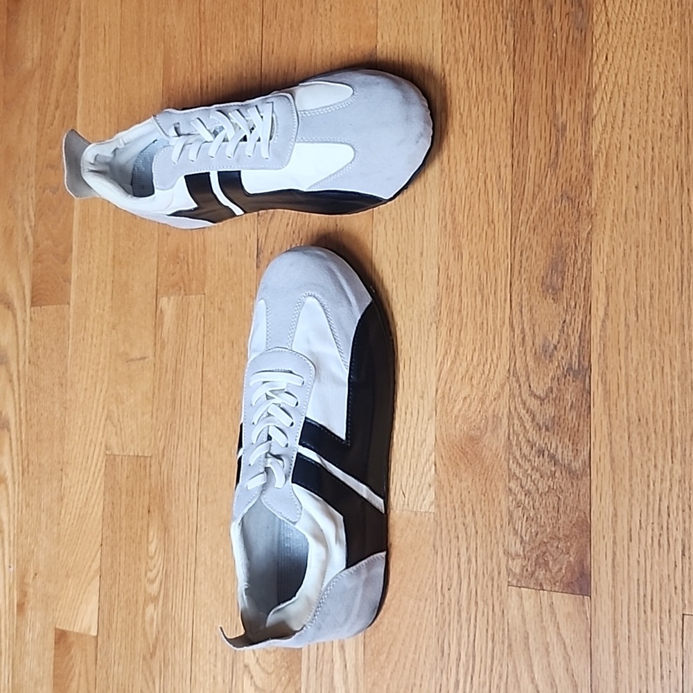 Casual Shoes